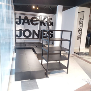 Jack & Jones (1).jpg